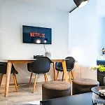 Deluxe Designstudio - Zentral - 3 Personen - Smart Tv - Wifi - Kueche