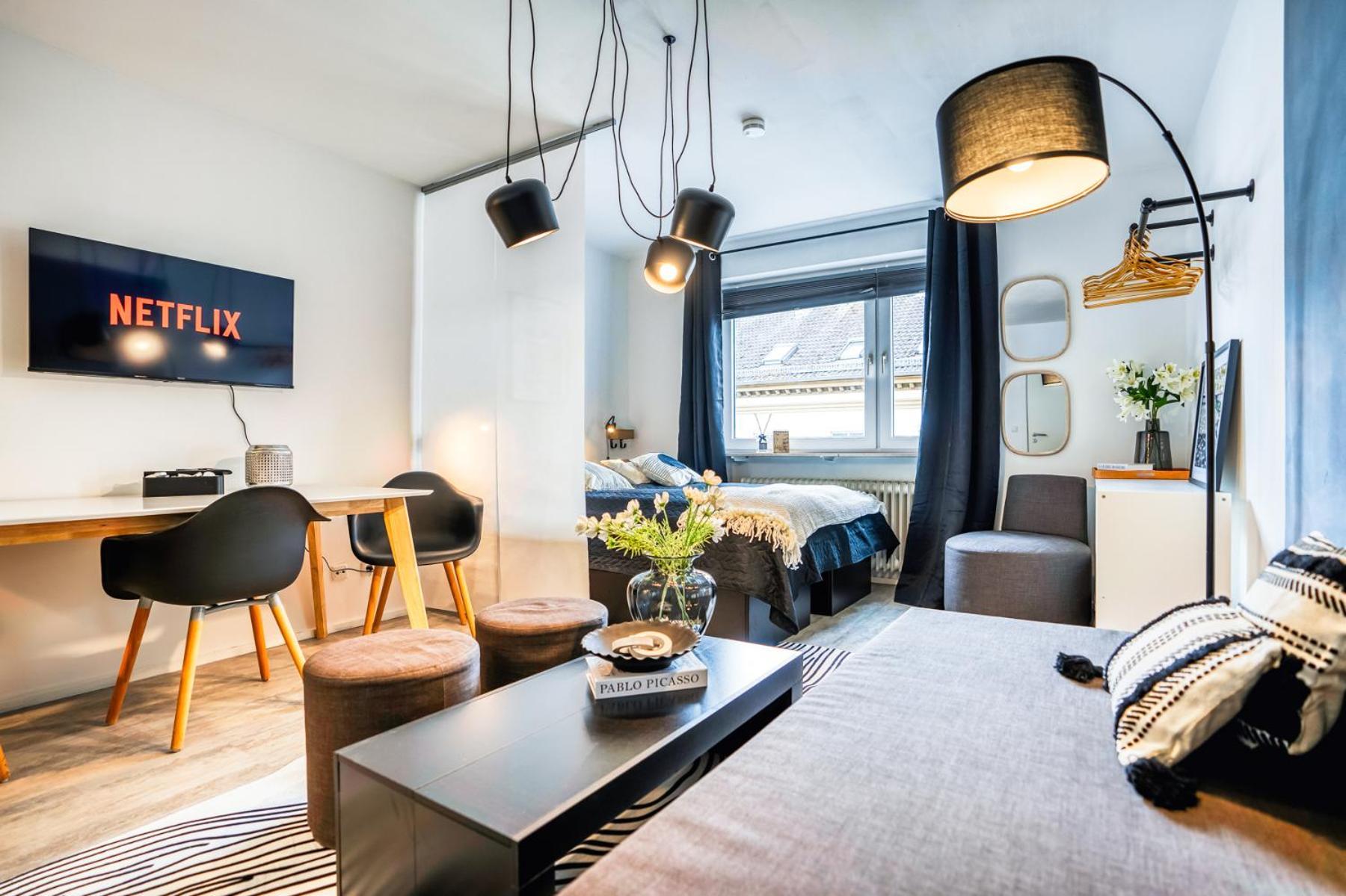 Apartment Deluxe Designstudio - Zentral - 3 Personen - Smart Tv - Wifi - Kueche